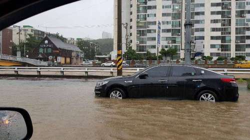 キョンサン南道の巨済市_洪水1.jpg