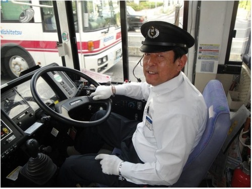 バス運転手さん.jpg
