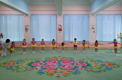 北朝鮮のインテリア8.jpg