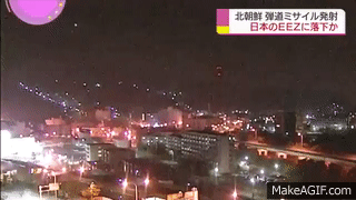 北海道のすぐそばに落ちる北朝鮮のミサイル.gif