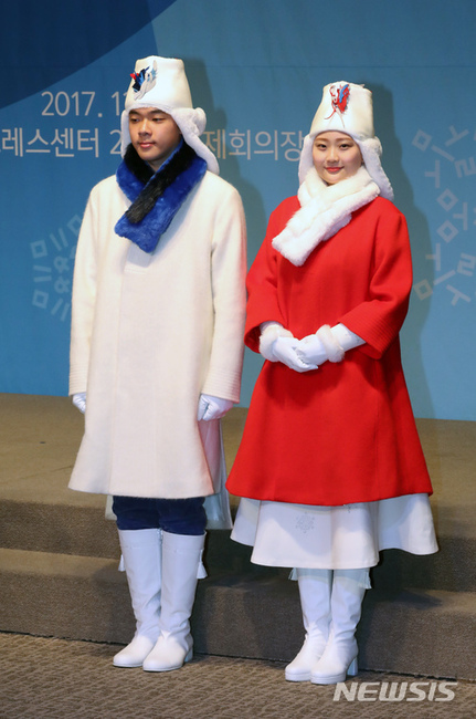 平昌オリンピック衣装5_NISI20171227_0013671120_web.jpg