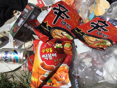 沖縄旅行韓国人女性b_1931b7ad99ff035ee66c851909bab5f9.jpg